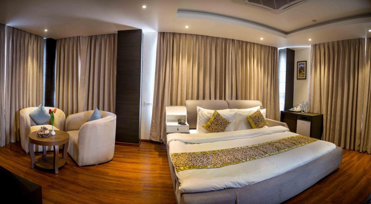 Hotel The Kingsbury Birtamode Zewnętrze zdjęcie