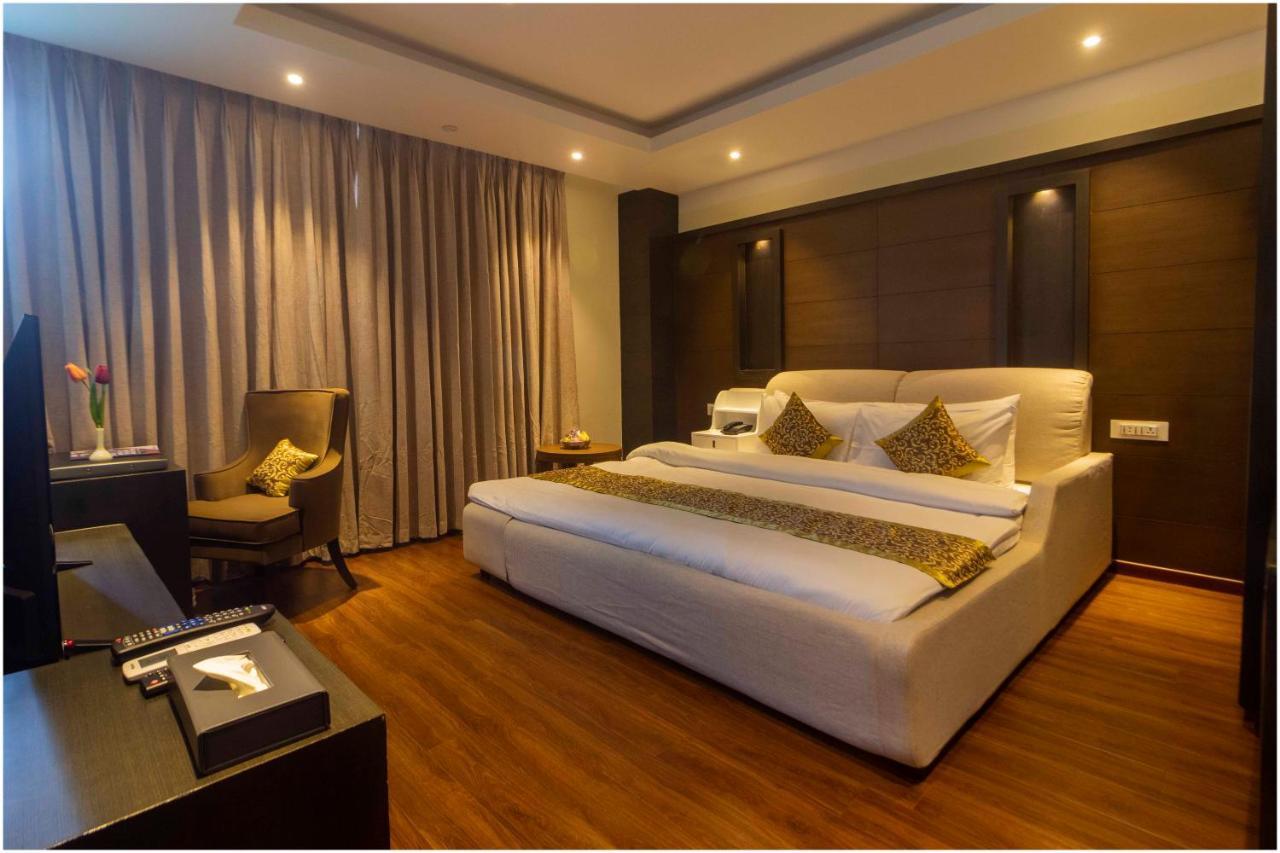Hotel The Kingsbury Birtamode Zewnętrze zdjęcie